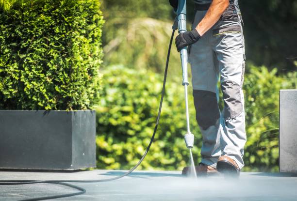 Best Pool Deck Cleaning  in Bloomingdale, GA